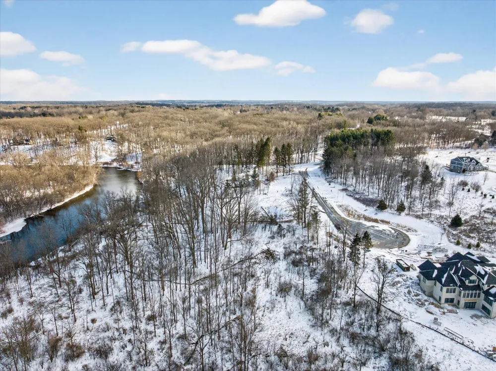 6854 Morrison Hills Court Dexter, MI 48130