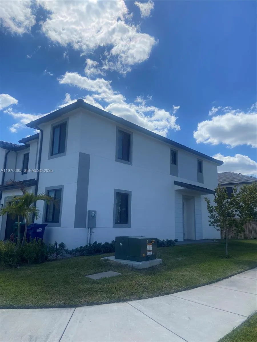 34430 SW 190th Ave Homestead, FL 33034