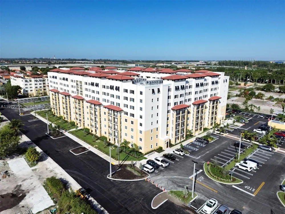 11239 NW 4th Ter #230 Sweetwater, FL 33172