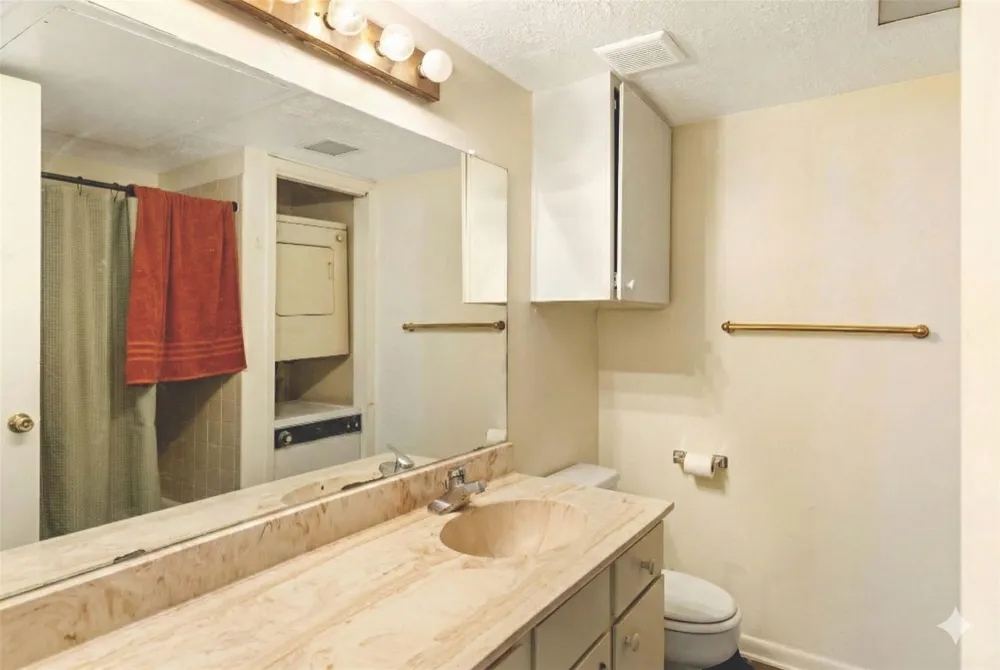 4441 Old College Road #2104 Bryan, TX 77801