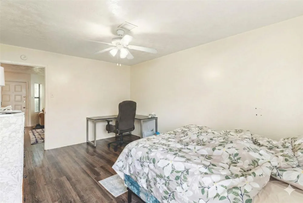 4441 Old College Road #2104 Bryan, TX 77801