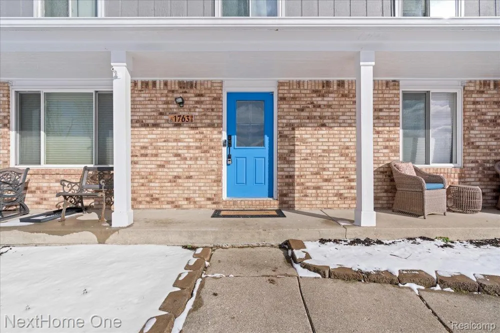 1763 Henbert Road West Bloomfield Charter Township, MI 48324
