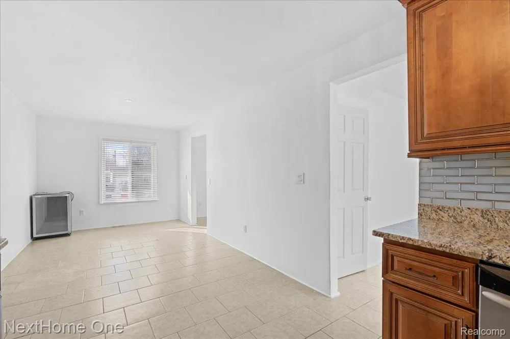 1763 Henbert Road West Bloomfield Charter Township, MI 48324