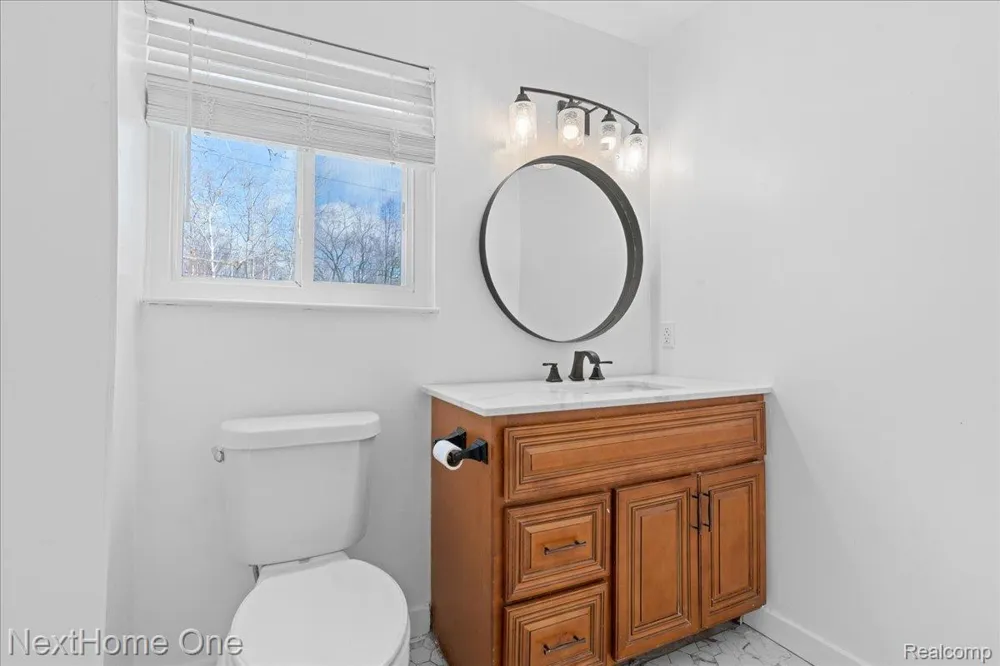 1763 Henbert Road West Bloomfield Charter Township, MI 48324