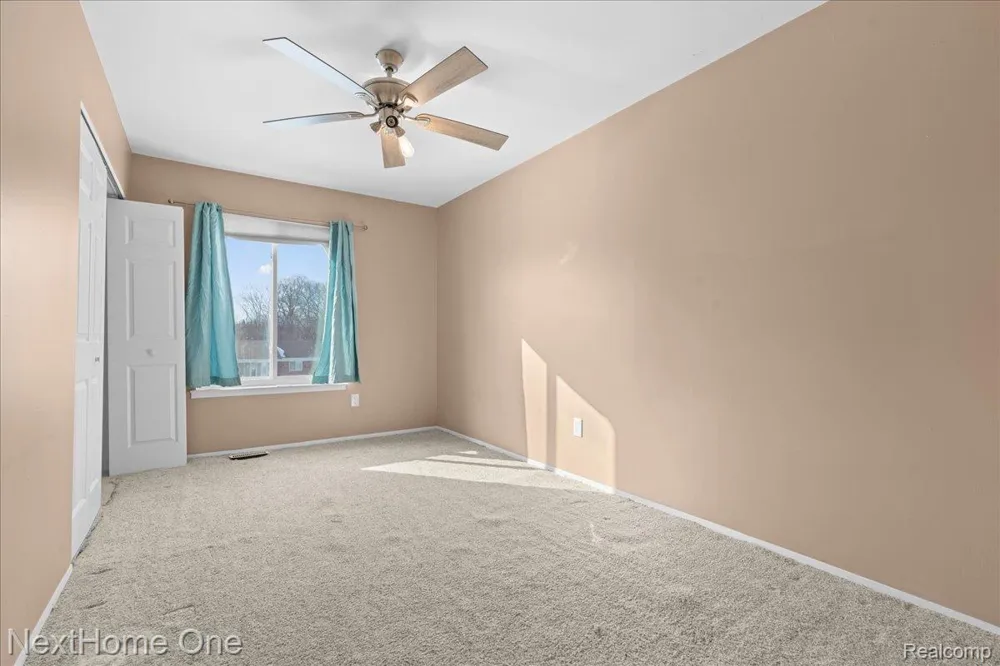 1763 Henbert Road West Bloomfield Charter Township, MI 48324