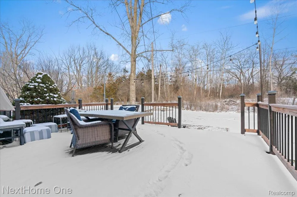 1763 Henbert Road West Bloomfield Charter Township, MI 48324