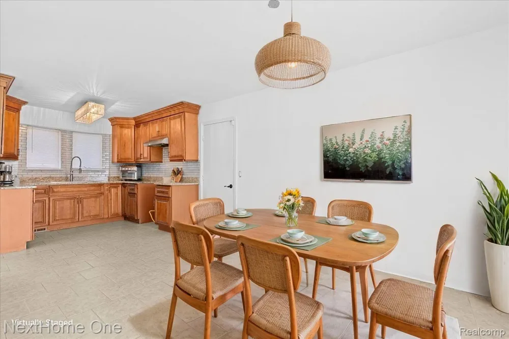 1763 Henbert Road West Bloomfield Charter Township, MI 48324