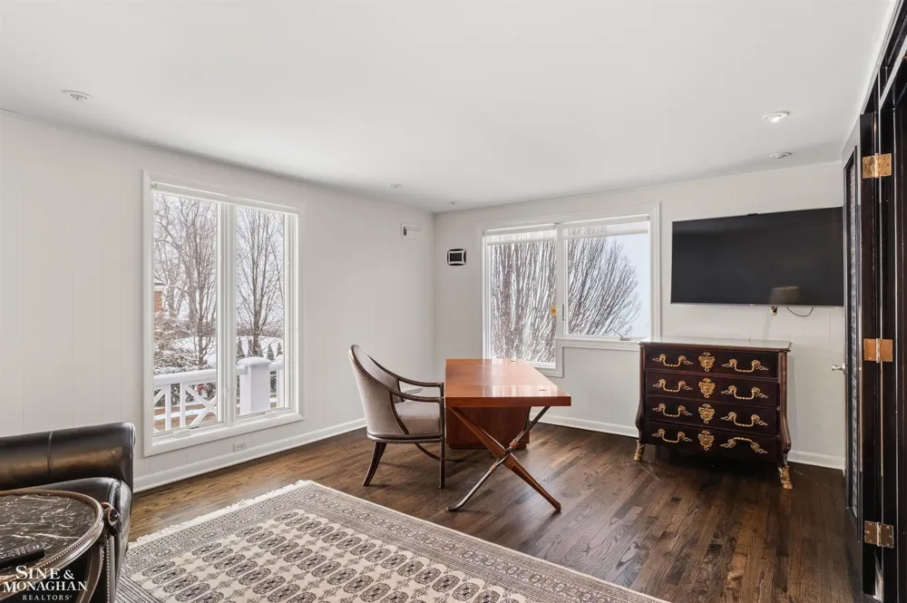89 Lake Shore Road Grosse Pointe Farms City, MI 48236