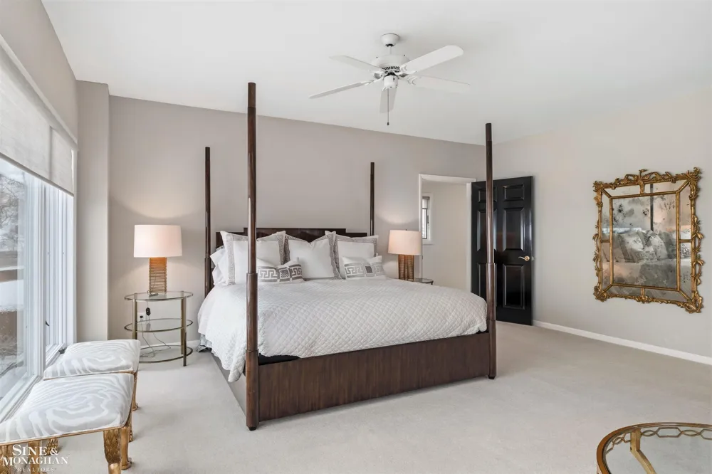 89 Lake Shore Road Grosse Pointe Farms City, MI 48236