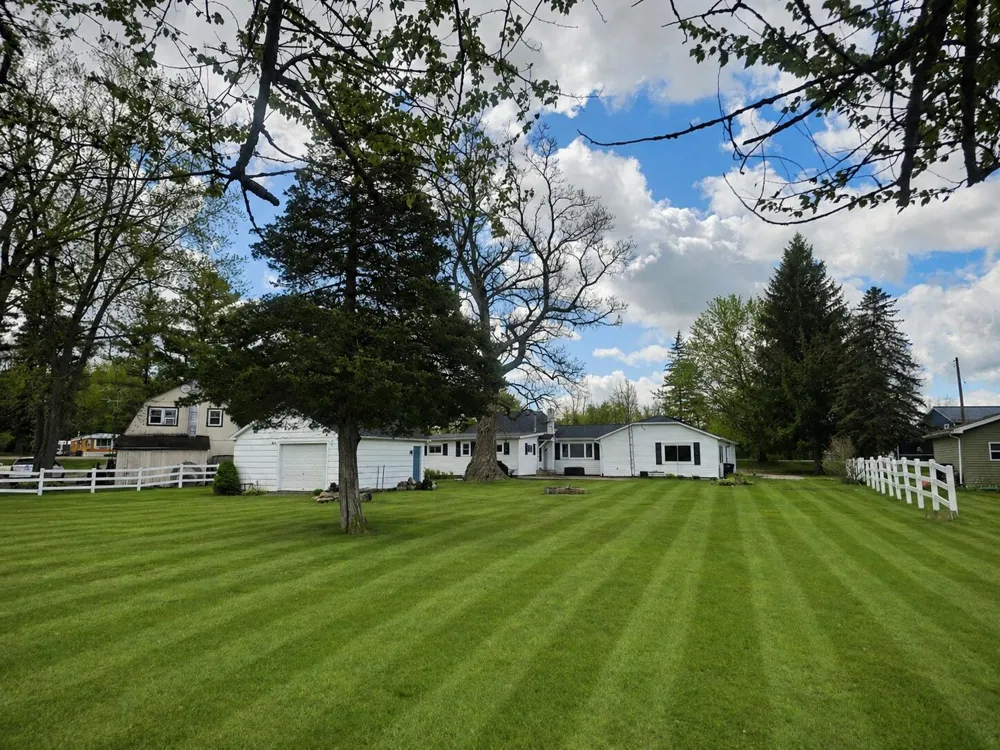 4492 E Bear Lake Road Jefferson Township, MI 49266