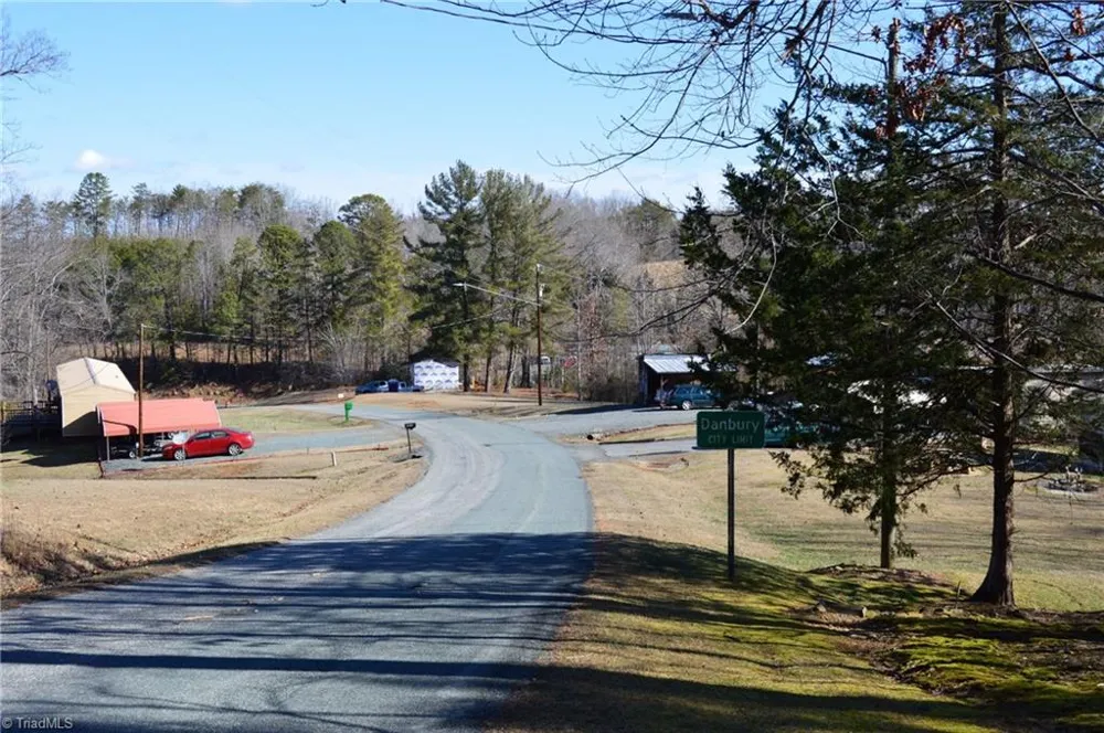 Tract H Hanging Rock Forest Road #H Danbury, NC 27016