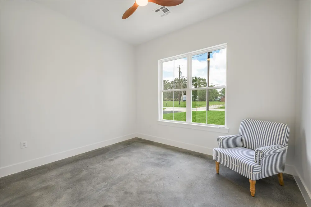 741 Pecan Street New Ulm, TX 78950