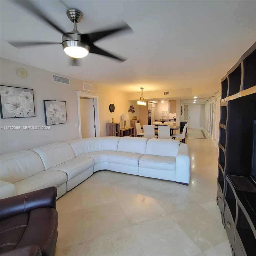 1850 S Ocean Dr #3007 Hallandale Beach, FL 33009