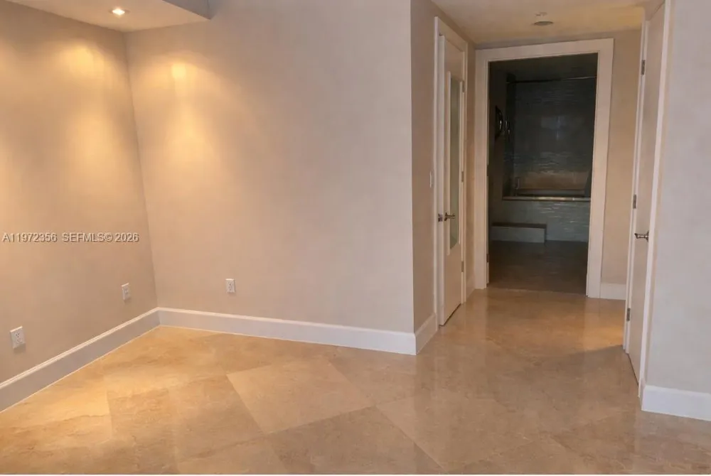 1850 S Ocean Dr #3007 Hallandale Beach, FL 33009