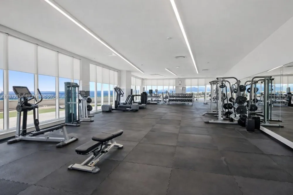 1850 S Ocean Dr #3007 Hallandale Beach, FL 33009