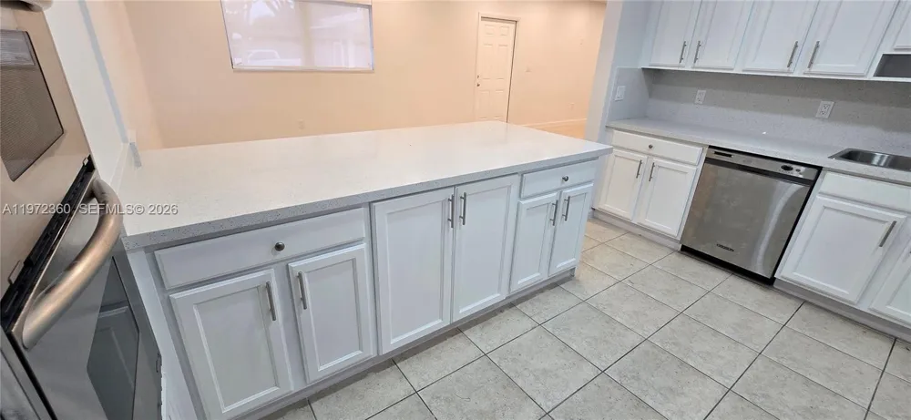 6500 SW 82nd Ave Miami, FL 33143
