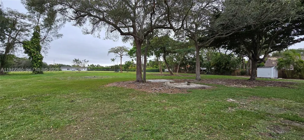 6500 SW 82nd Ave Miami, FL 33143