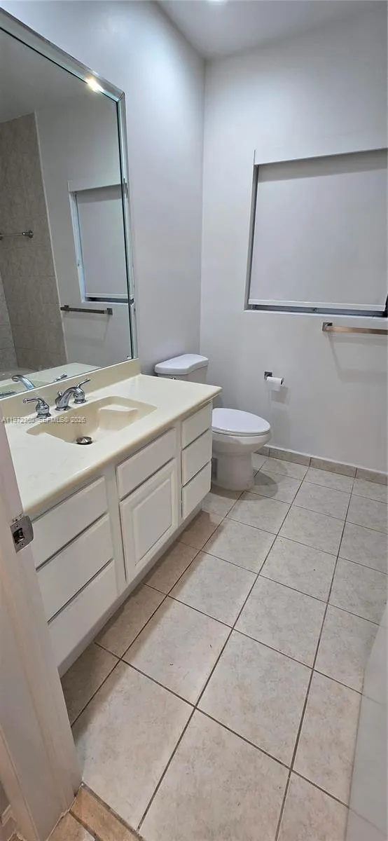 6500 SW 82nd Ave Miami, FL 33143
