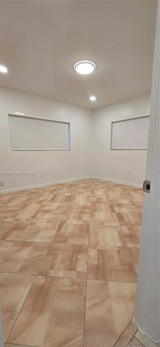 6500 SW 82nd Ave Miami, FL 33143