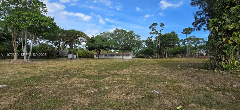 6500 SW 82nd Ave Miami, FL 33143
