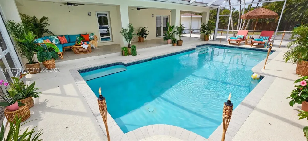 6500 SW 82nd Ave Miami, FL 33143