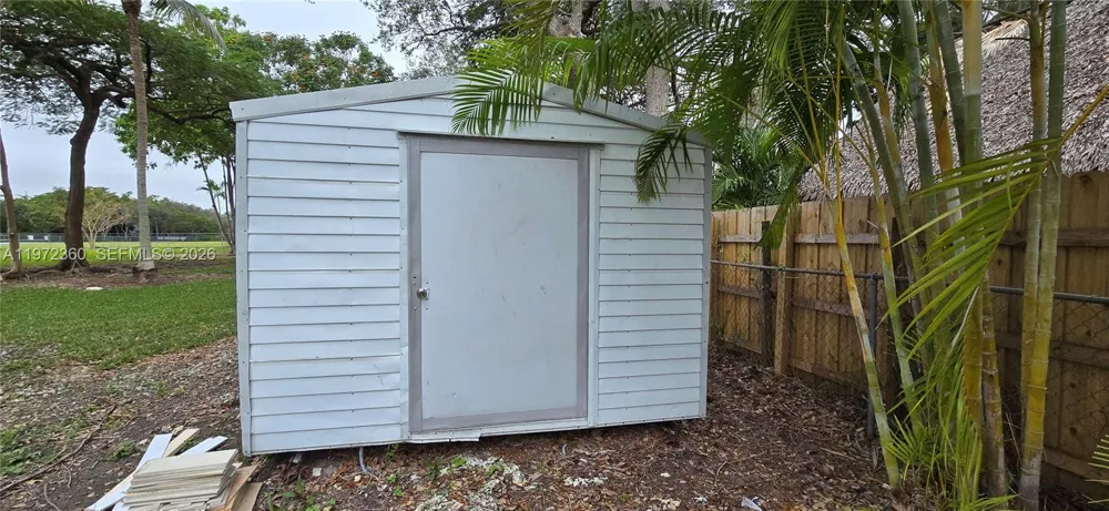 6500 SW 82nd Ave Miami, FL 33143