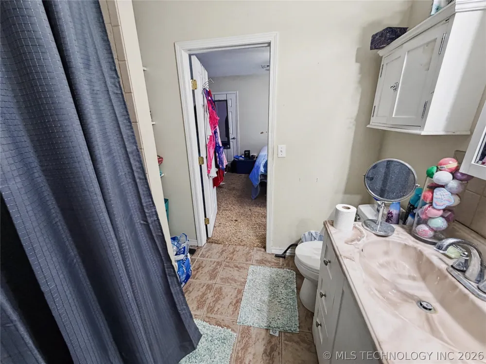 13410 W 750 ROAD Tahlequah, OK 74464