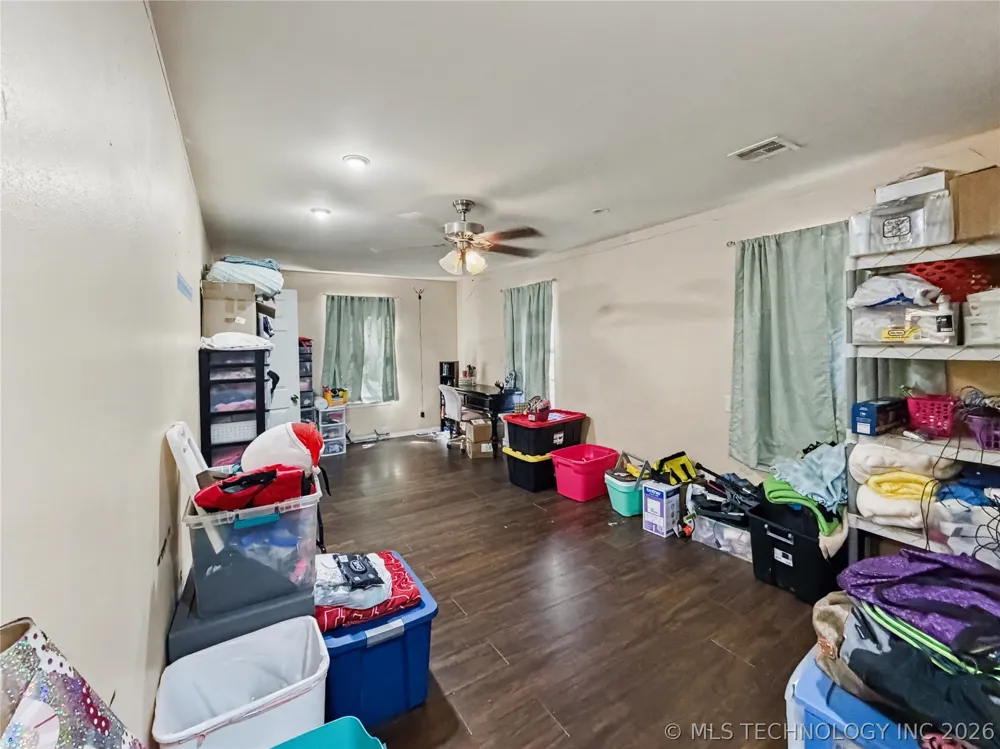 13410 W 750 ROAD Tahlequah, OK 74464