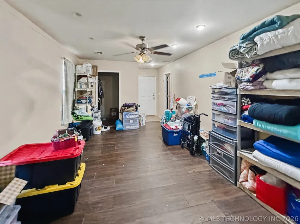 13410 W 750 ROAD Tahlequah, OK 74464