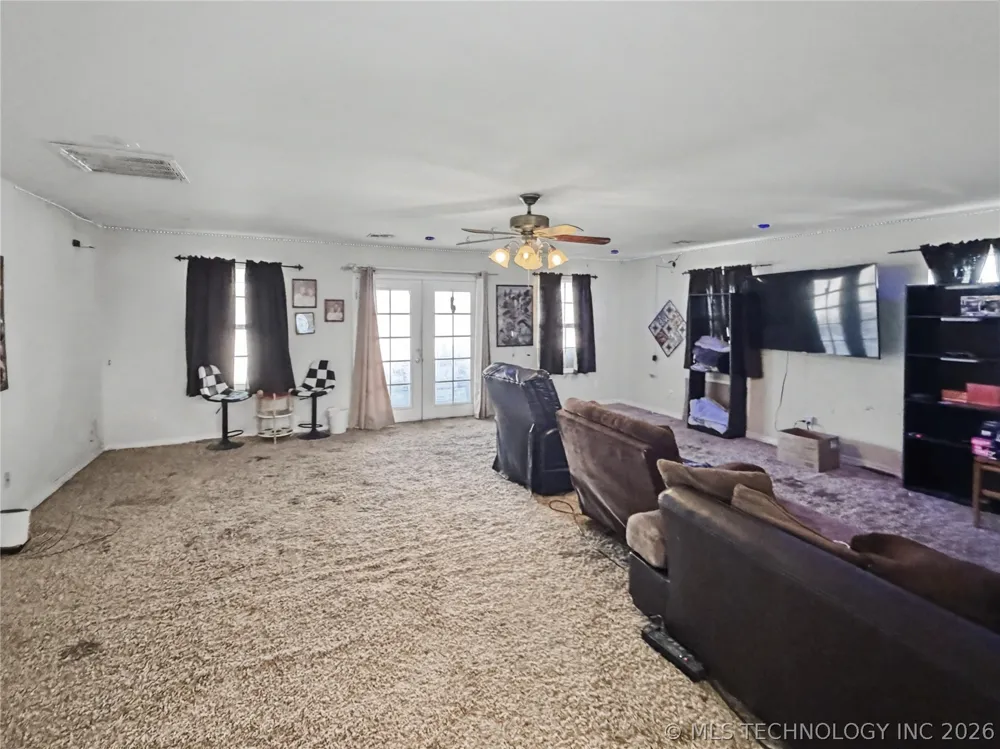 13410 W 750 ROAD Tahlequah, OK 74464