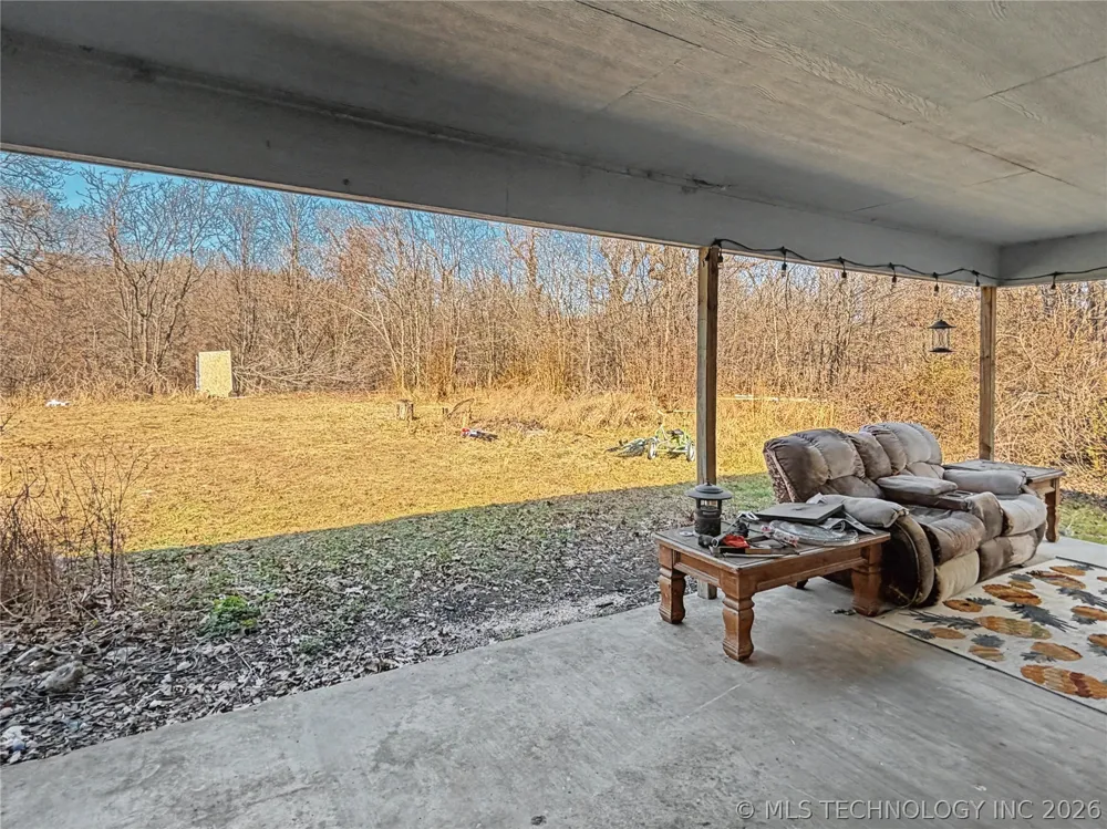 13410 W 750 ROAD Tahlequah, OK 74464