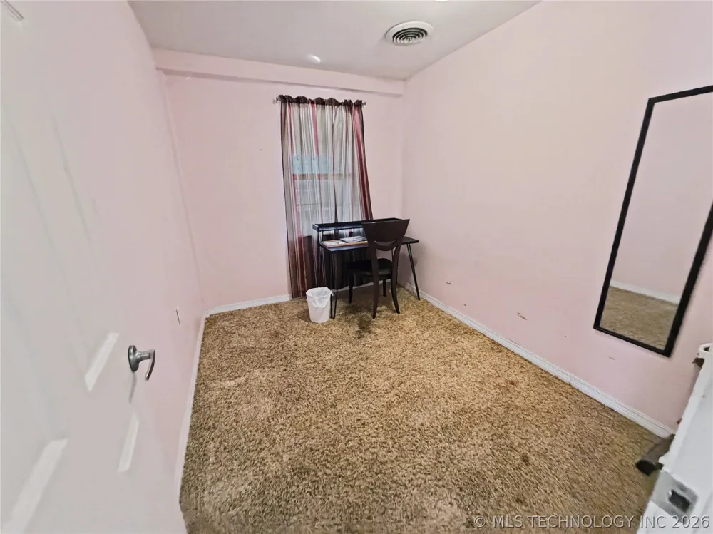 13410 W 750 ROAD Tahlequah, OK 74464