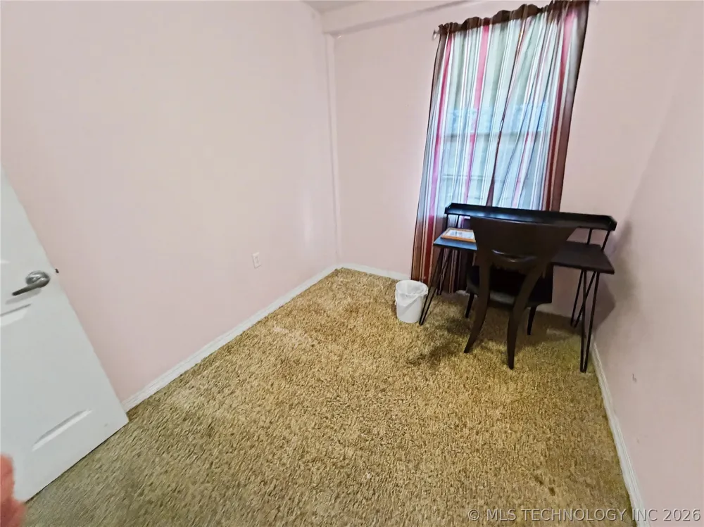 13410 W 750 ROAD Tahlequah, OK 74464