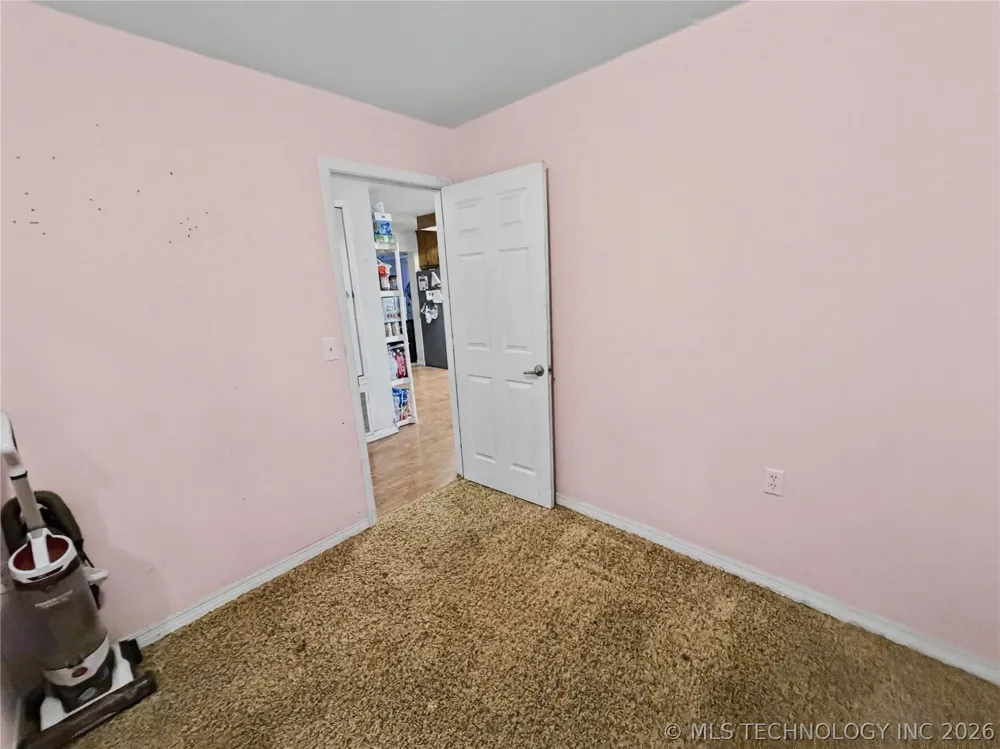 13410 W 750 ROAD Tahlequah, OK 74464