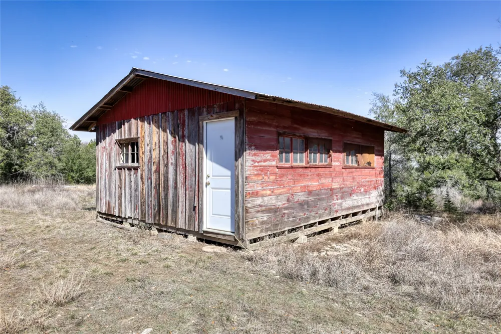 101 Purple Sage Driftwood, TX 78619