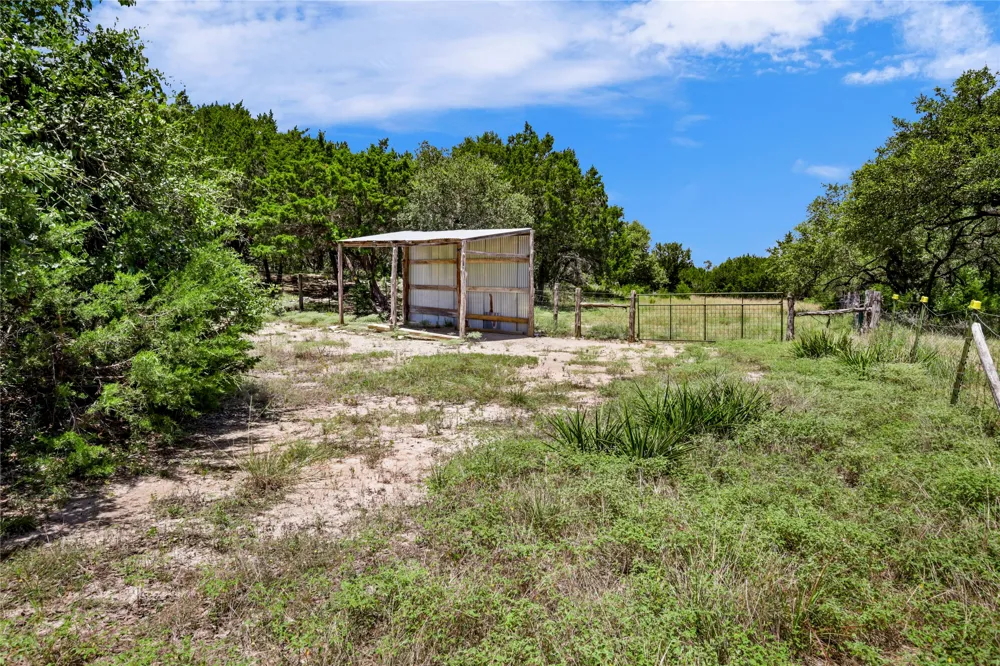 101 Purple Sage Driftwood, TX 78619