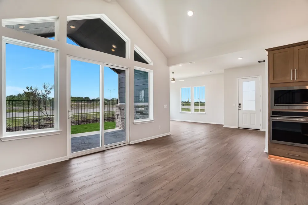 8616 Dongan Drive Austin, TX 78744