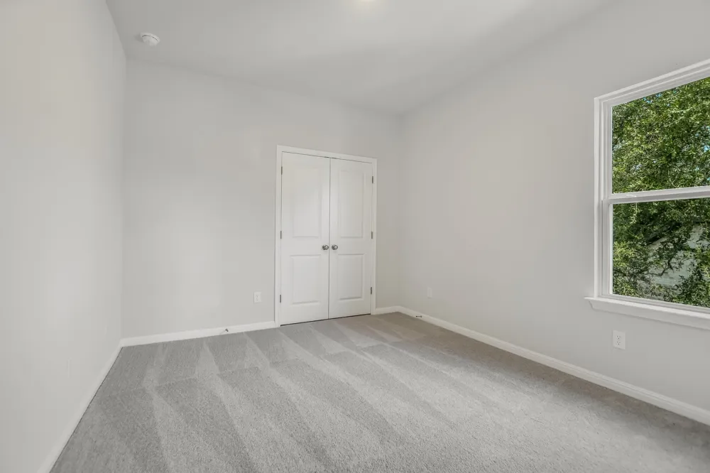 262 Smithsonian Lane Kyle, TX 78640