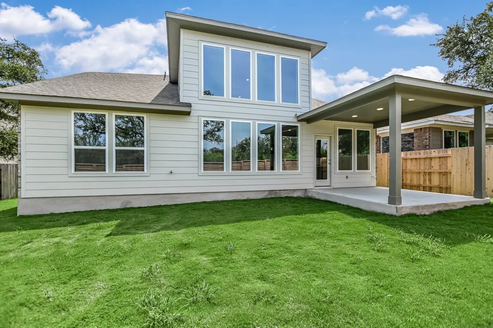 262 Smithsonian Lane Kyle, TX 78640