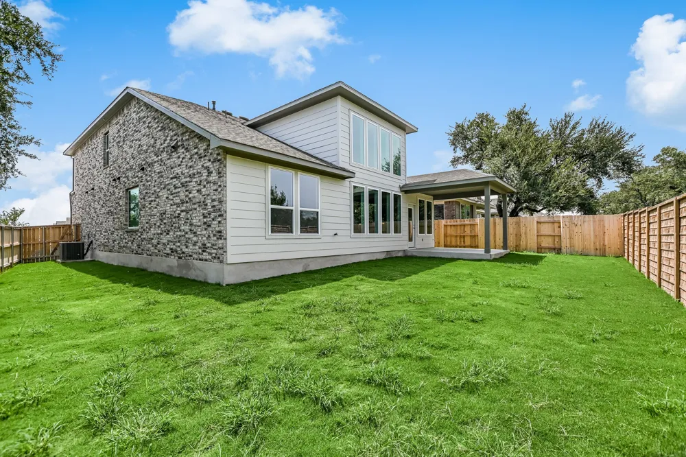 262 Smithsonian Lane Kyle, TX 78640