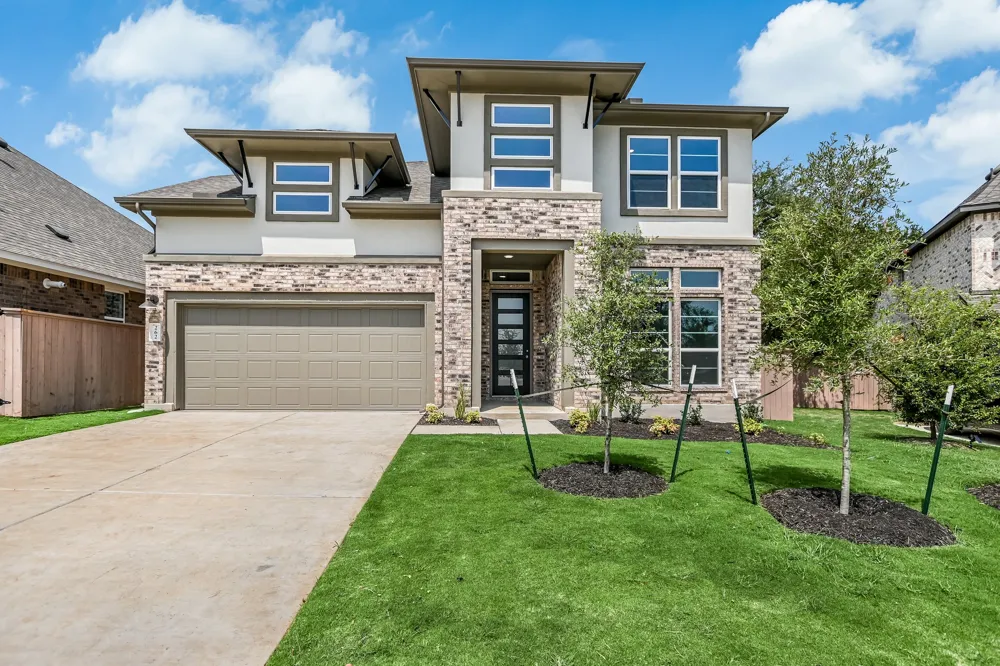 262 Smithsonian Lane Kyle, TX 78640