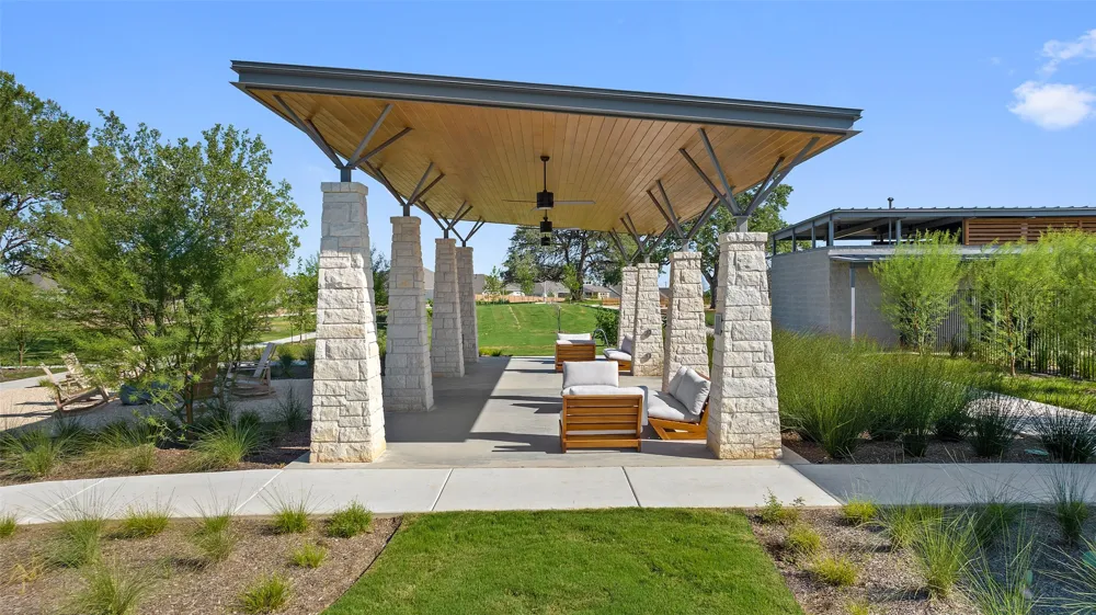 270 Smithsonian Lane Kyle, TX 78640