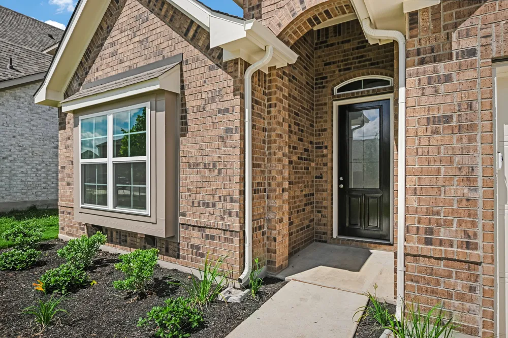 270 Smithsonian Lane Kyle, TX 78640