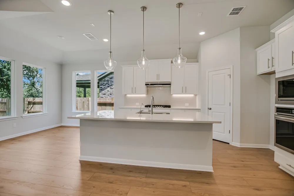 270 Smithsonian Lane Kyle, TX 78640
