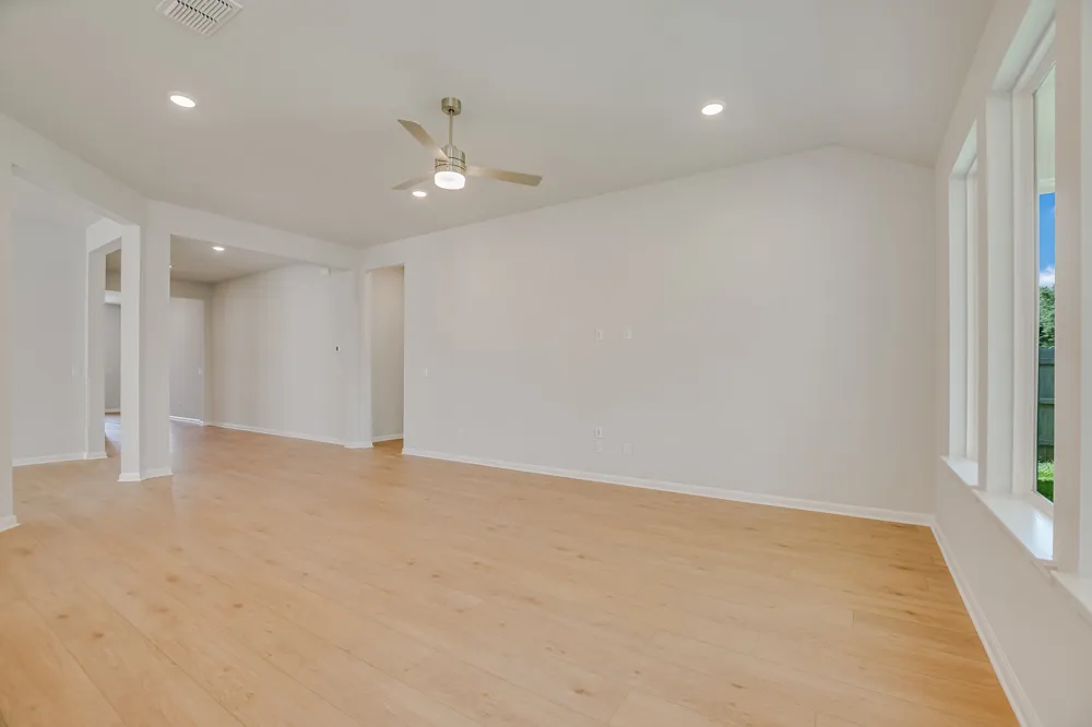 270 Smithsonian Lane Kyle, TX 78640