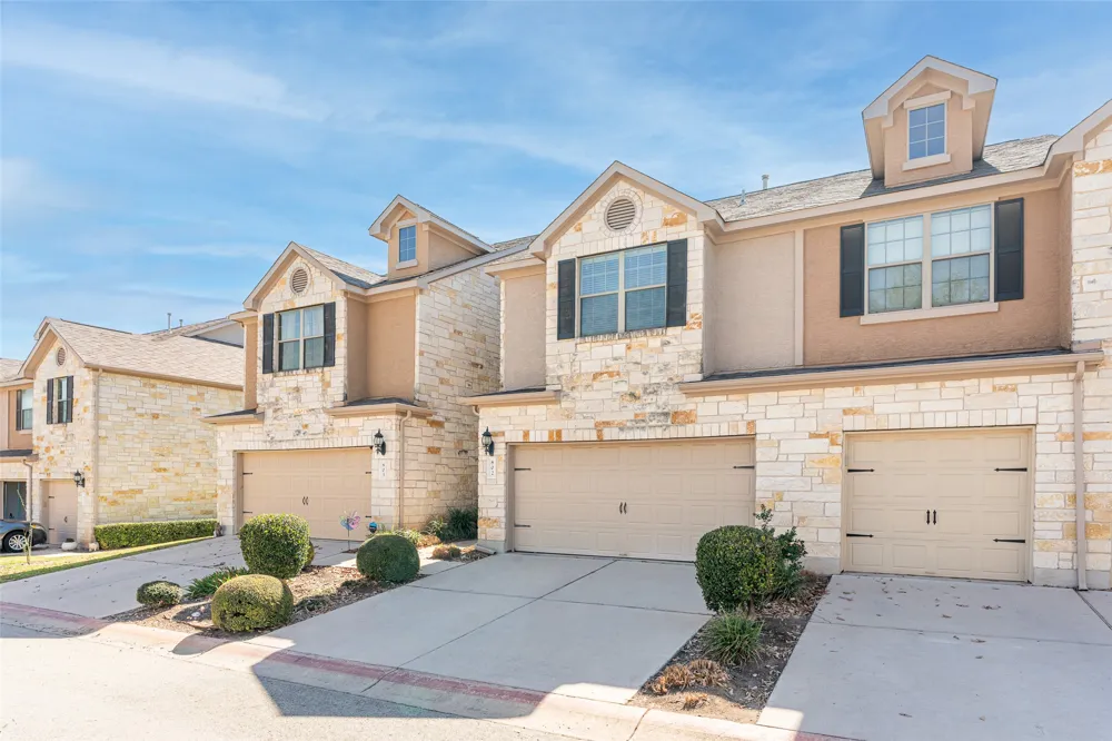 700 Mandarin Flyway #802 Cedar Park, TX 78613