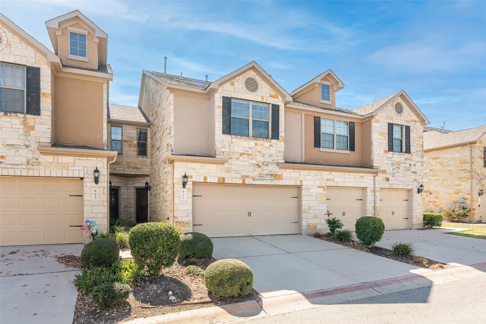 700 Mandarin Flyway #802 Cedar Park, TX 78613