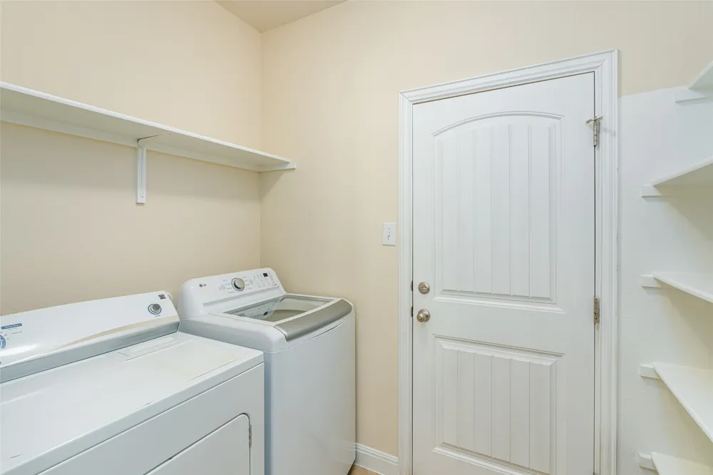 700 Mandarin Flyway #802 Cedar Park, TX 78613
