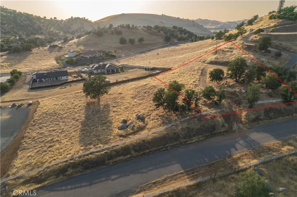 16295 Wrangler Drive Springville, CA 93265