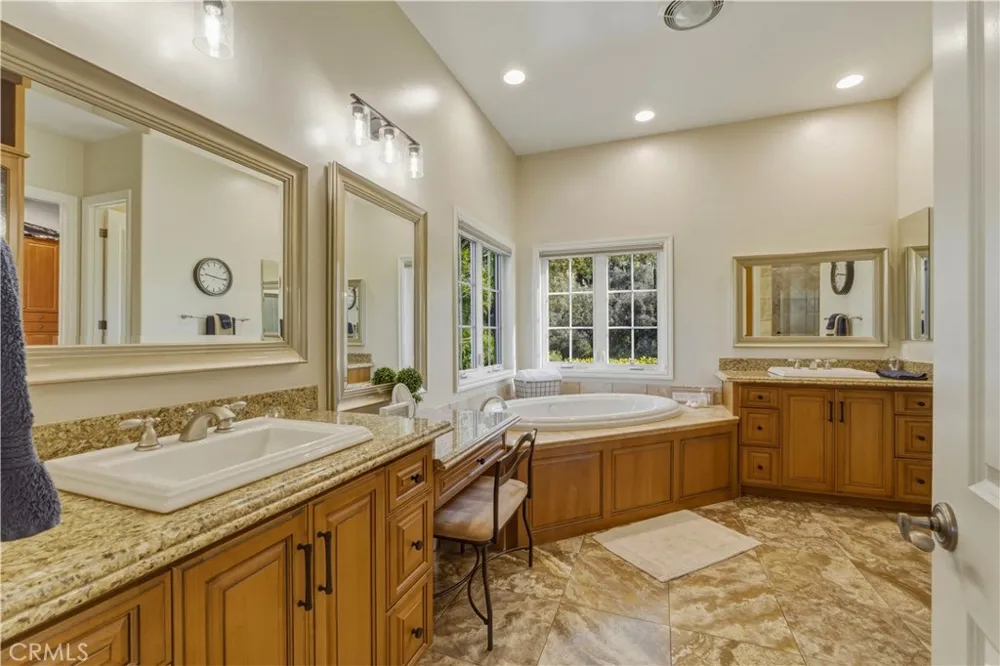 14179 Woods Valley Valley Center, CA 92082
